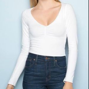 Brandy Melville White Cropped Long Sleeve w/ Ruched Detailing
